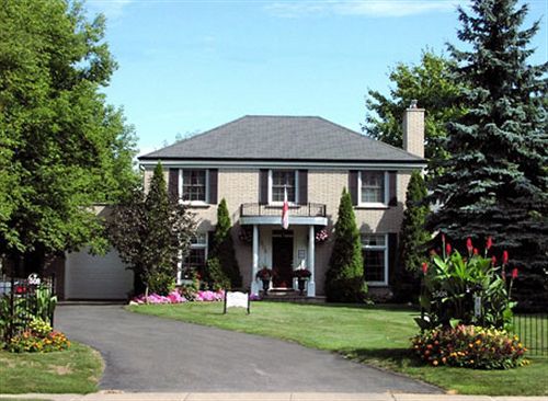 ניאגרה און דה לייק Abacot Hall Bed & Breakfast מראה חיצוני תמונה